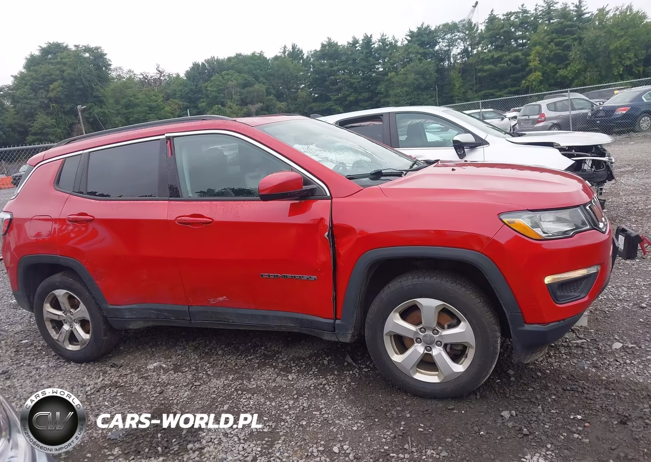 2018 Jeep Compass Latitude 4X4 VIN:3C4NJDBB6JT150143 - 13