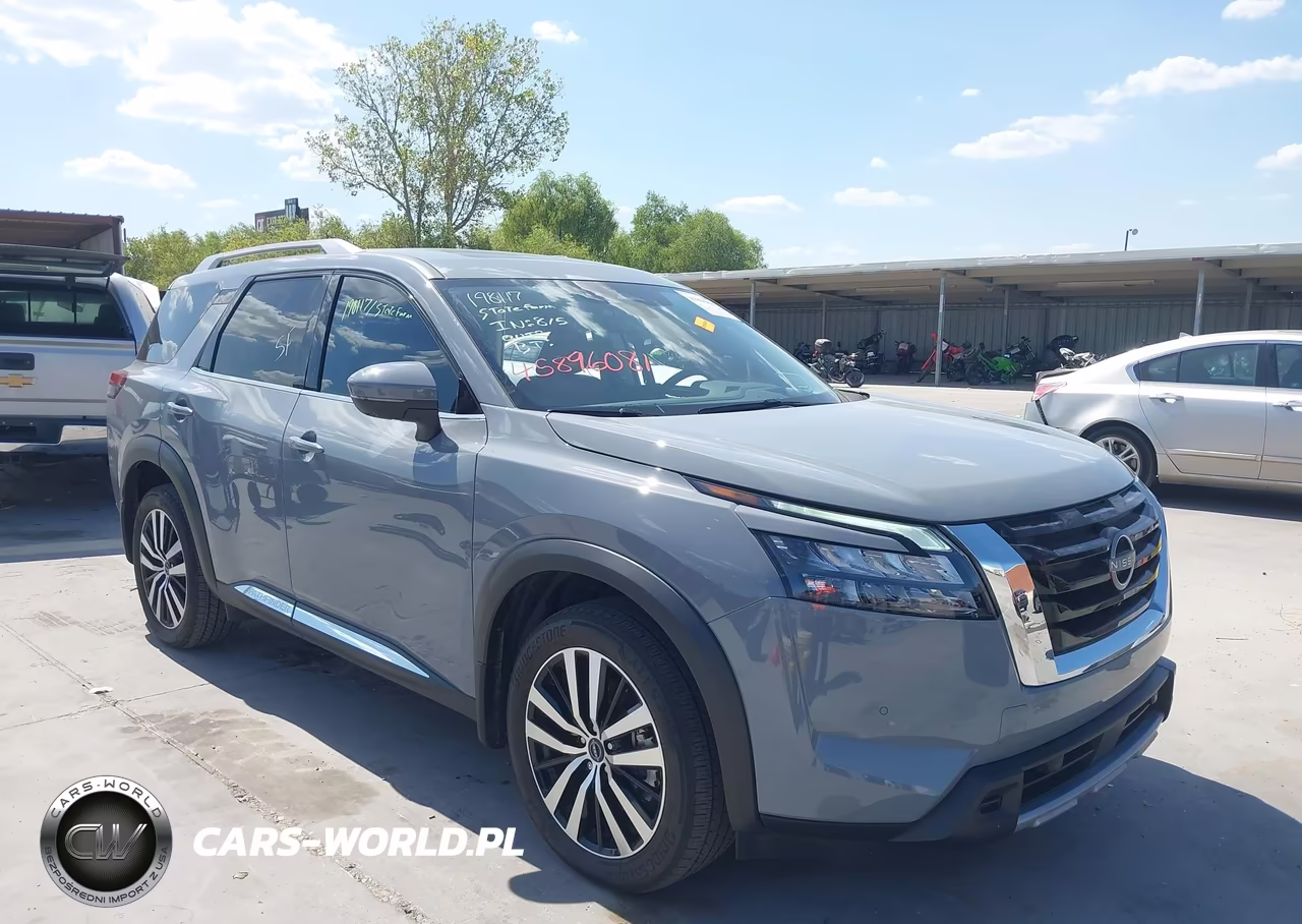 2025 Nissan Pathfinder Platinum 4Wd
