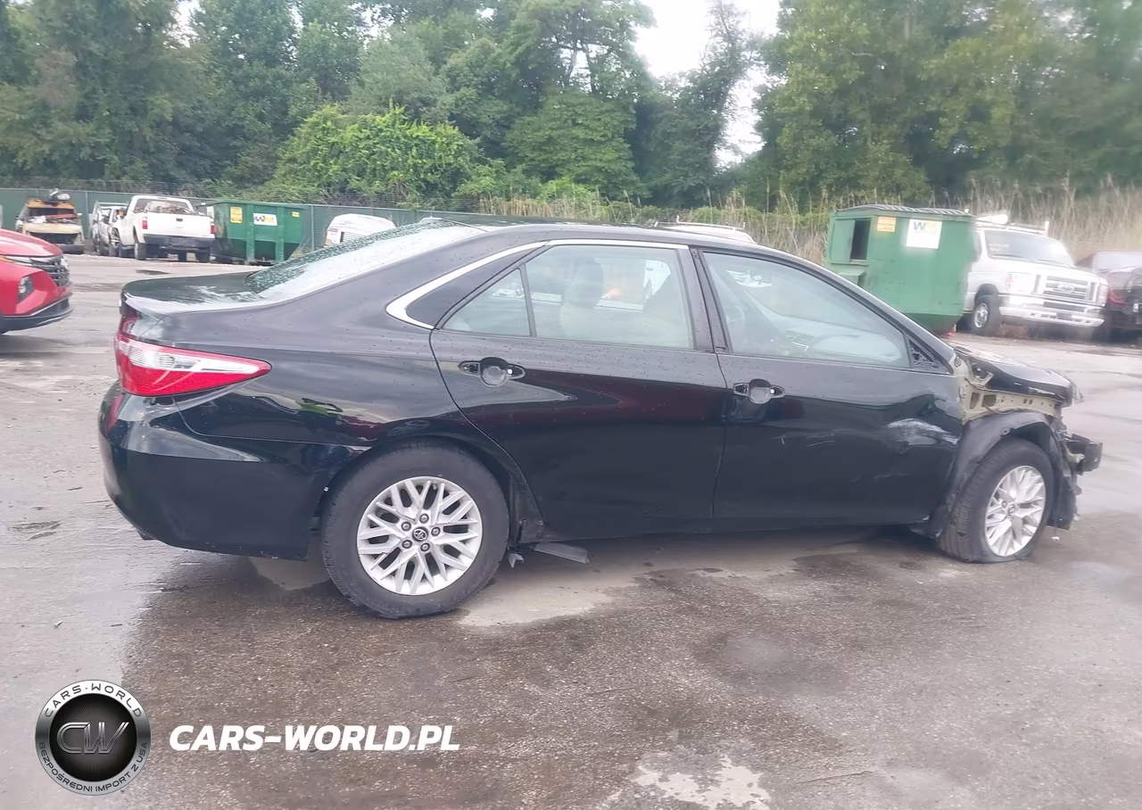 2016 Toyota Camry Le VIN:4T4BF1FK3GR581164 - 14