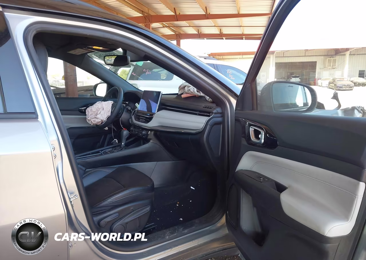 2024 Jeep Compass Limited 4X4 VIN:3C4NJDCN9RT588028 - 5