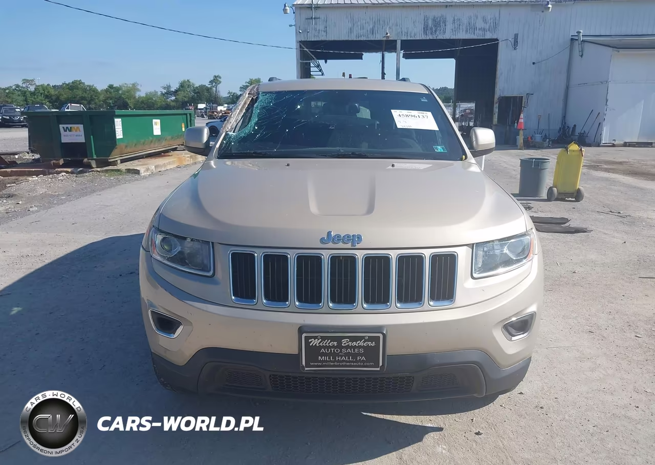 2015 Jeep Grand Cherokee Laredo VIN:1C4RJFAG5FC913461 - 12