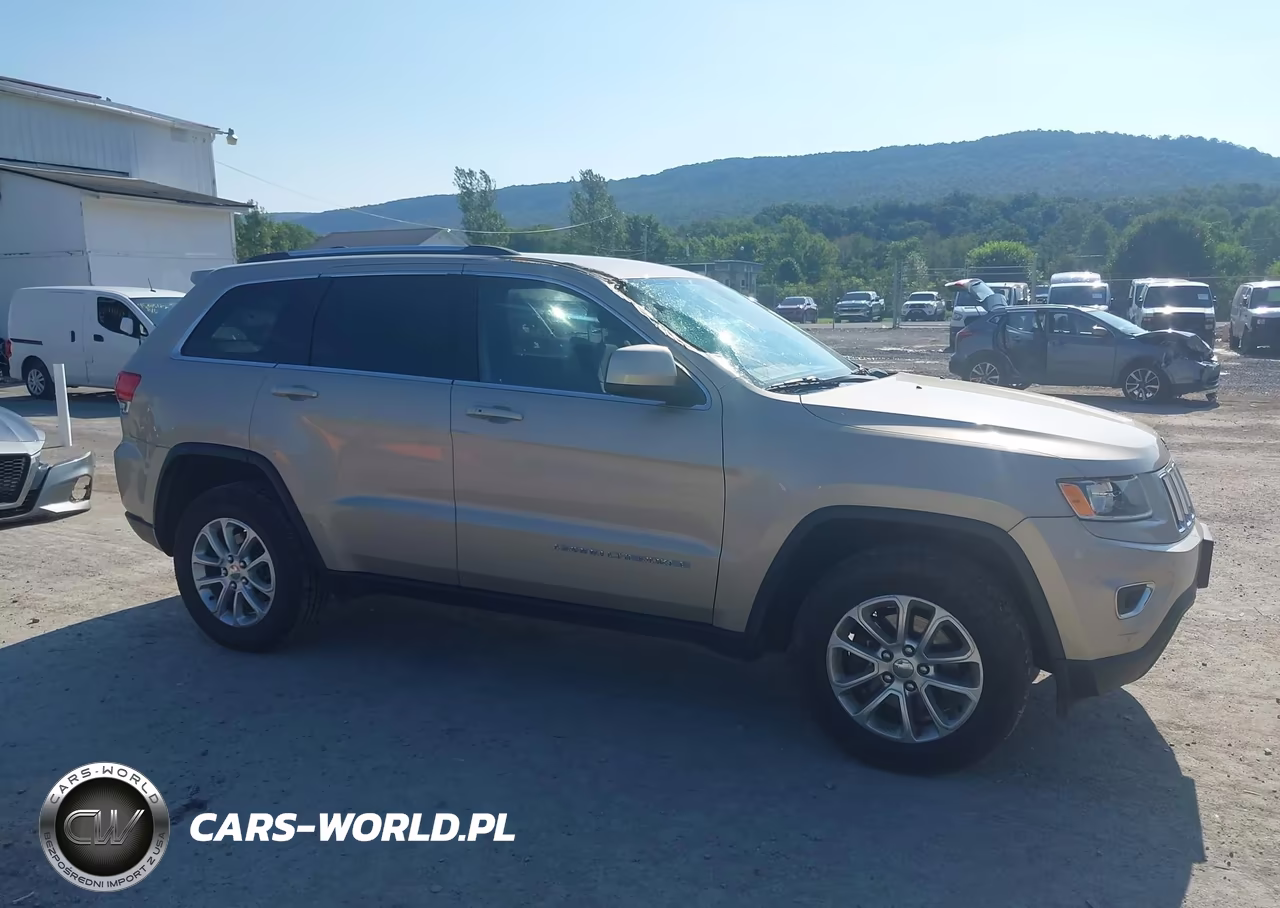 2015 Jeep Grand Cherokee Laredo VIN:1C4RJFAG5FC913461 - 6