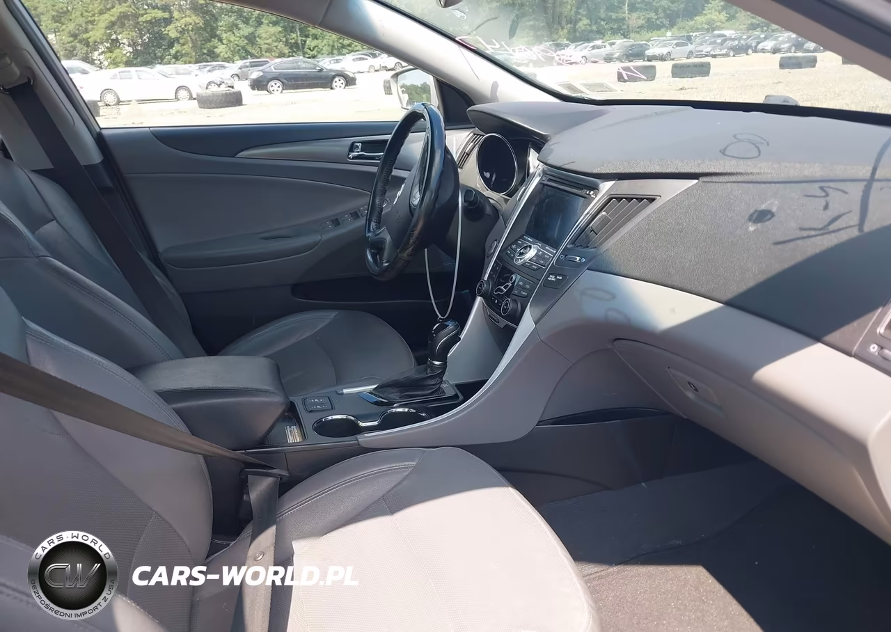2013 Hyundai Sonata Hybrid Limited VIN:KMHEC4A43DA067841 - 5
