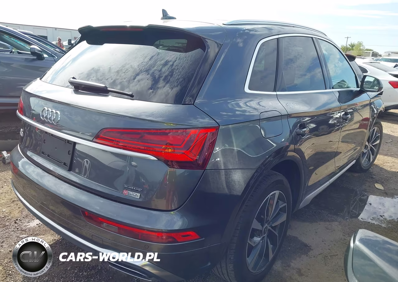 2023 Audi Q5 Premium Plus 45 Tfsi S Line Quattro VIN:WA1EAAFYXP2059250 - 4