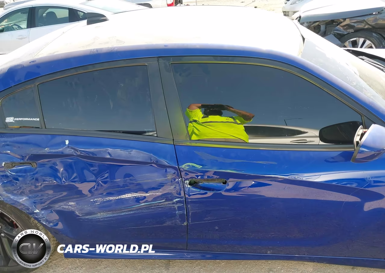 2022 Dodge Charger R-T VIN:2C3CDXCT5NH165985 - 12