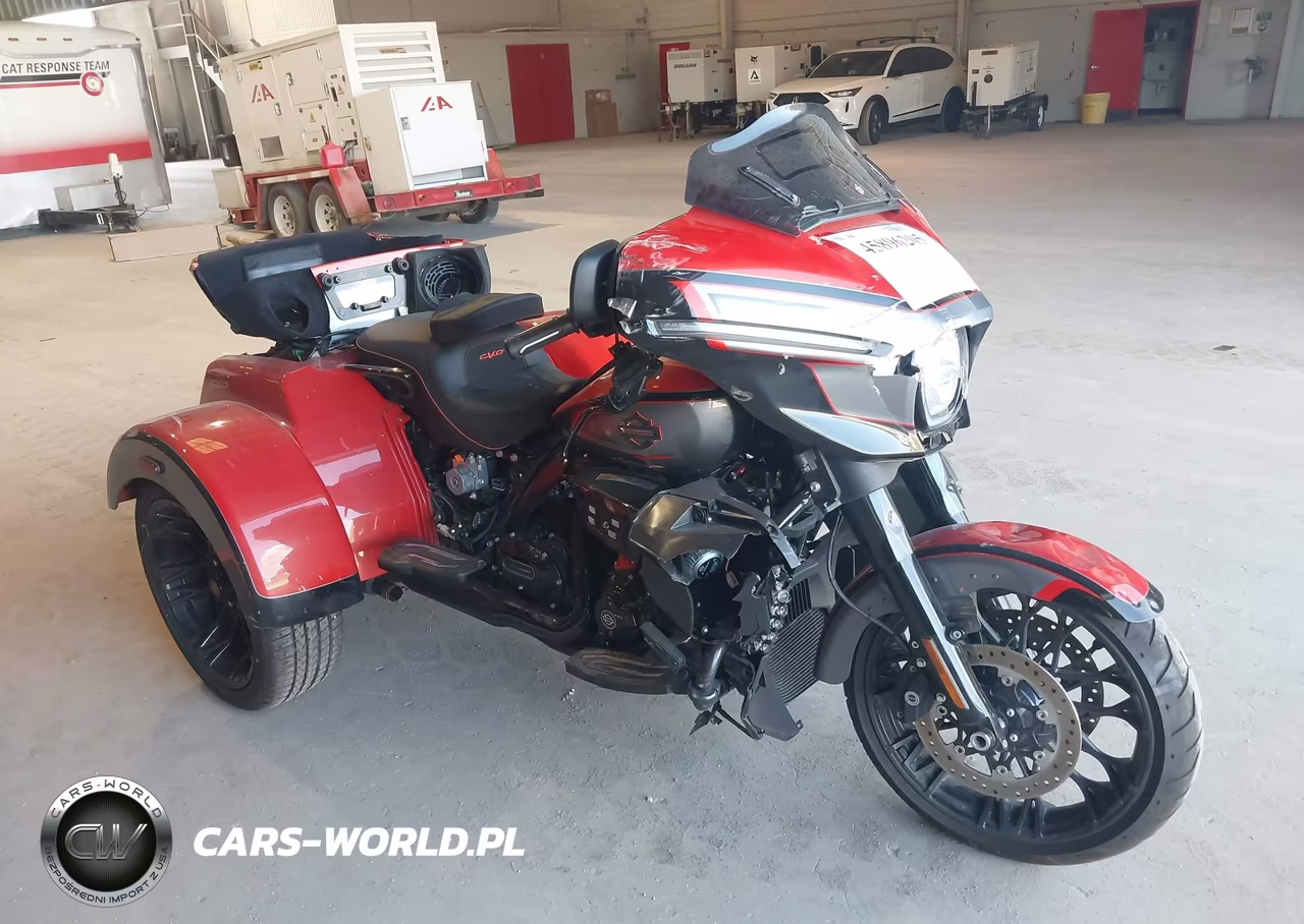 2026 Harley-Davidson Flhltse