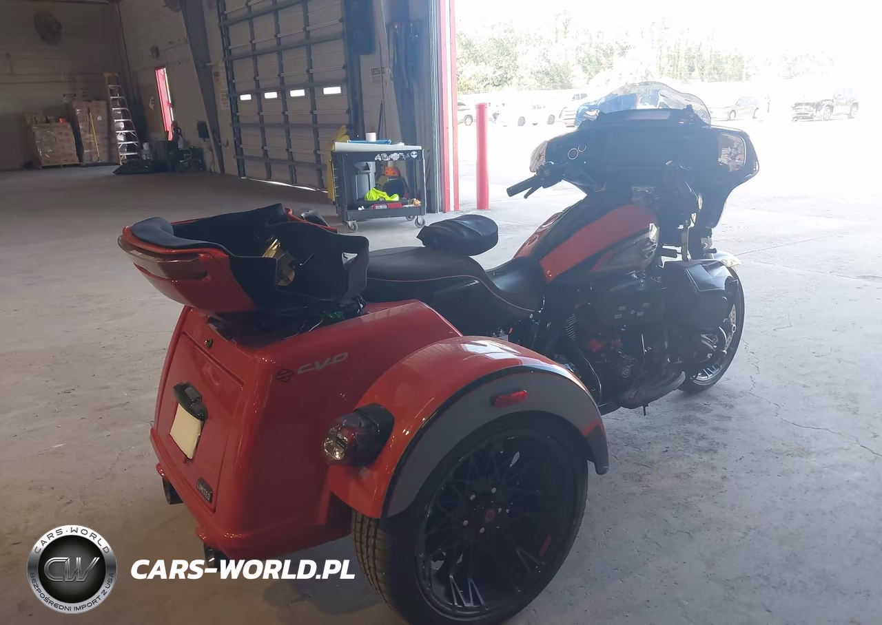 2026 Harley-Davidson Flhltse VIN:1HD1TN612TB952014 - 4