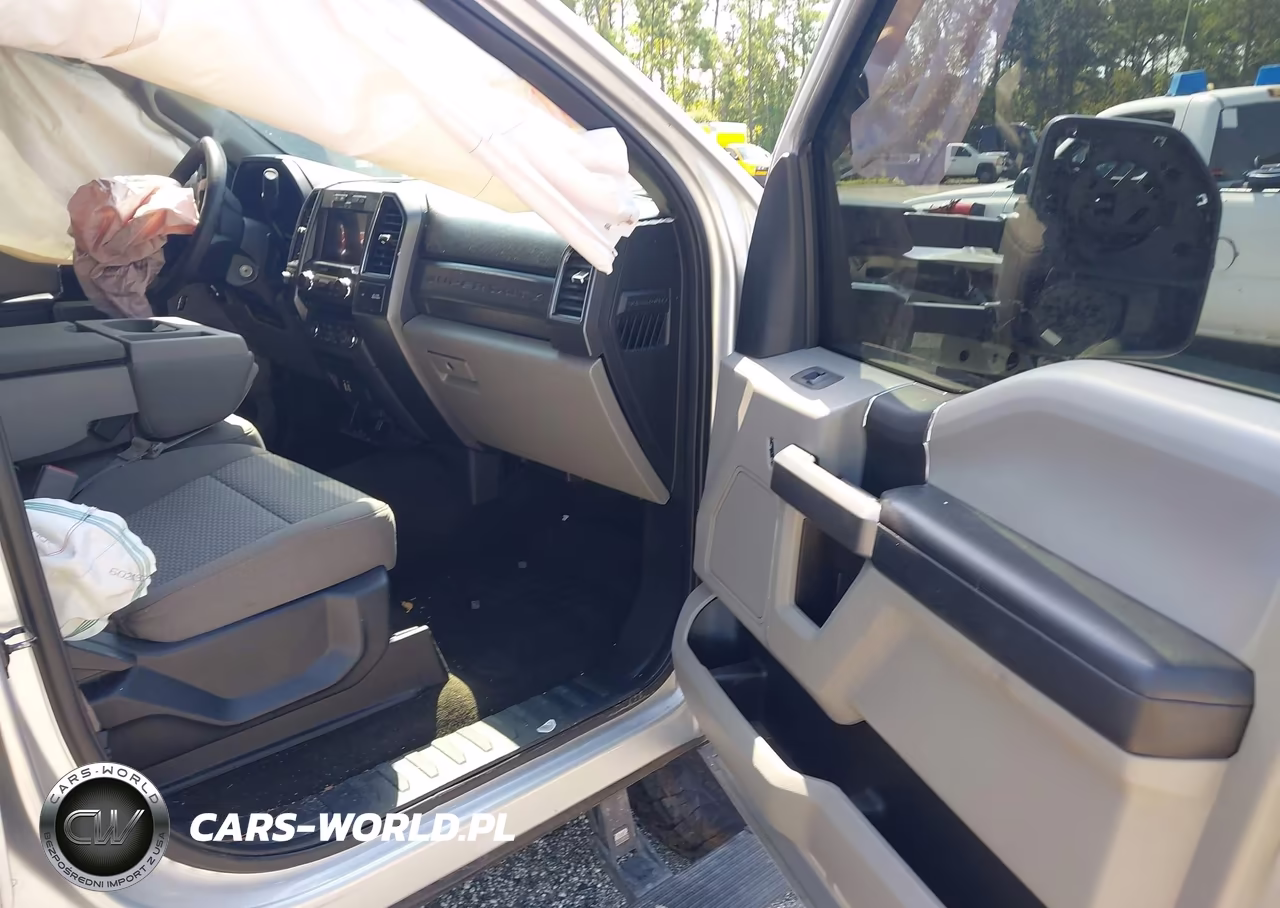 2018 Ford F-250 Xlt VIN:1FT7W2BT4JED04727 - 5
