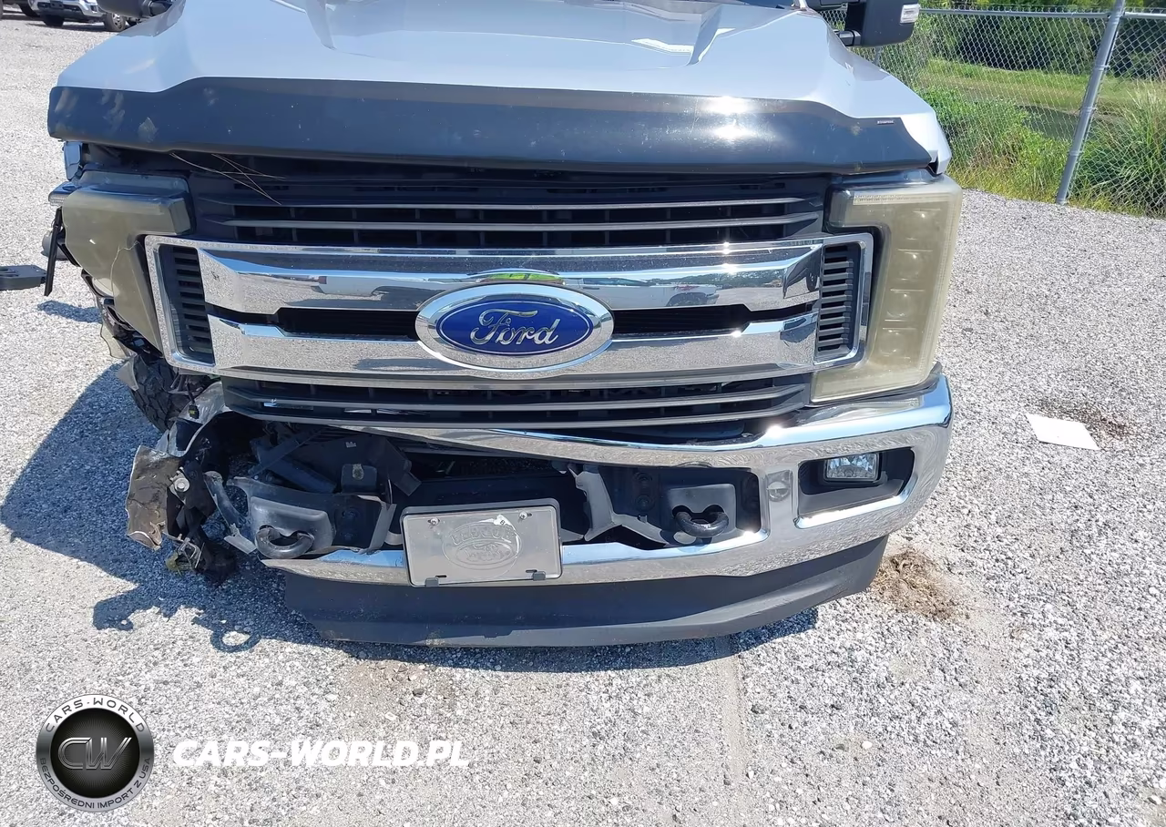 2018 Ford F-250 Xlt VIN:1FT7W2BT4JED04727 - 6
