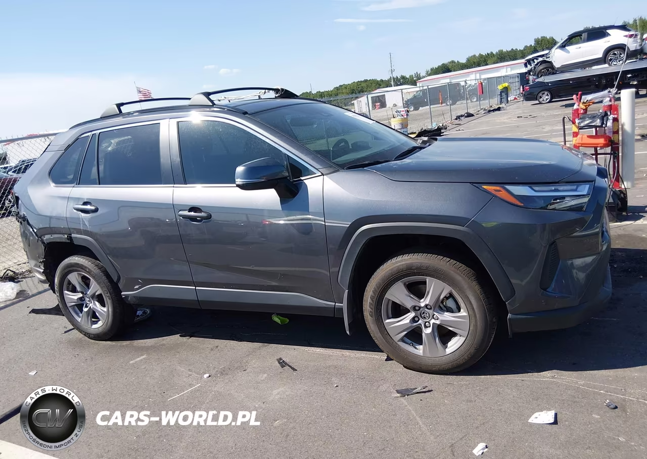 2024 Toyota Rav4 Xle VIN:2T3W1RFV6RC282430 - 14