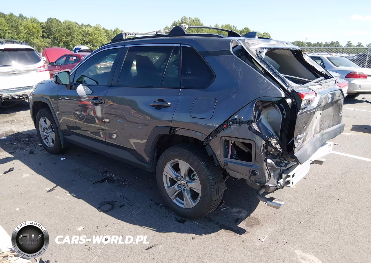 2024 Toyota Rav4 Xle VIN:2T3W1RFV6RC282430 - 3