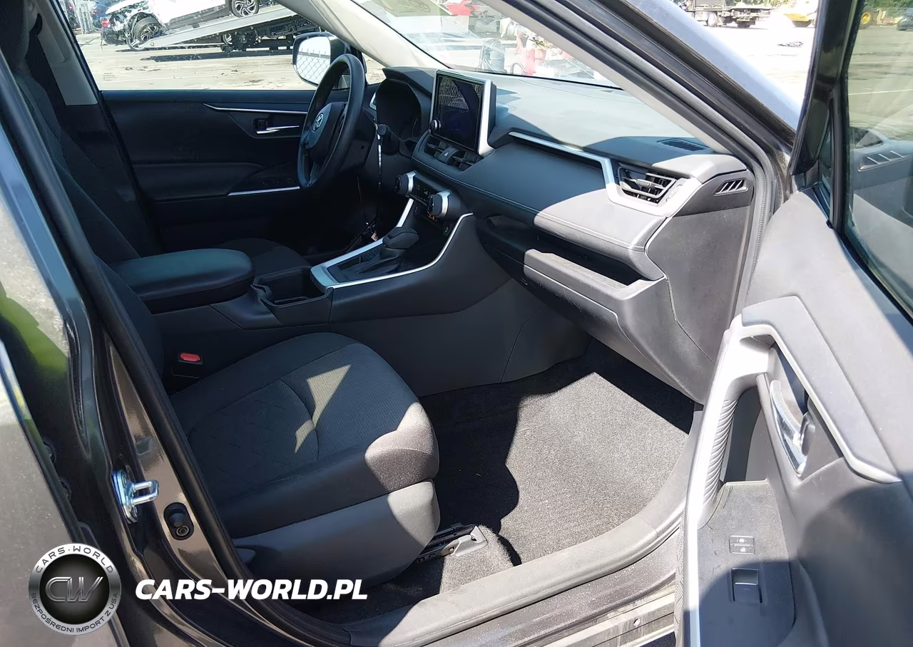 2024 Toyota Rav4 Xle VIN:2T3W1RFV6RC282430 - 5