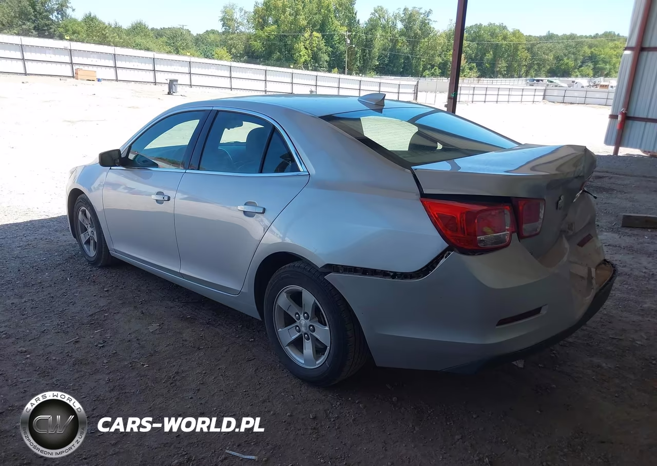 2015 Chevrolet Malibu 1Lt VIN:1G11C5SLXFF156738 - 3