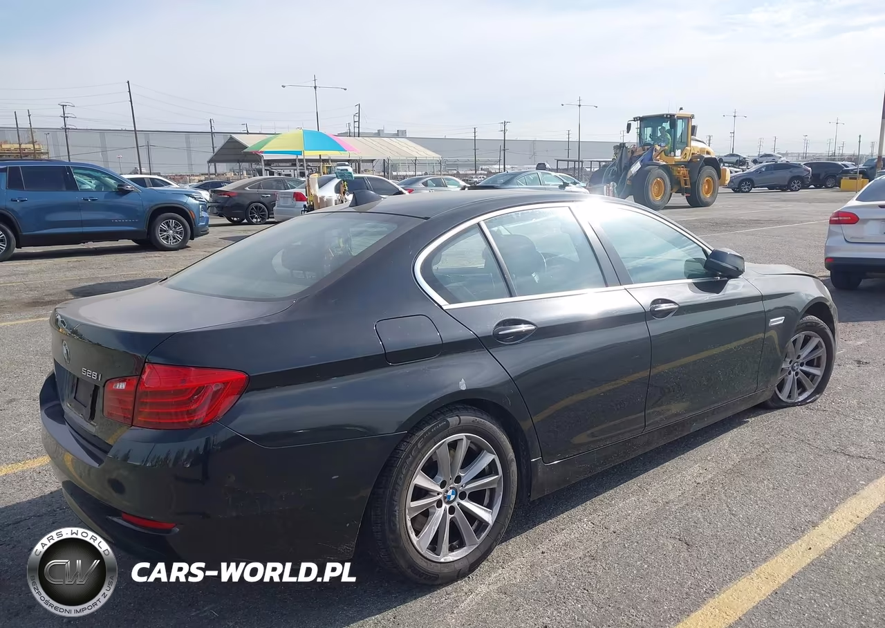 2016 BMW 528I VIN:WBA5A5C53GG354357 - 4
