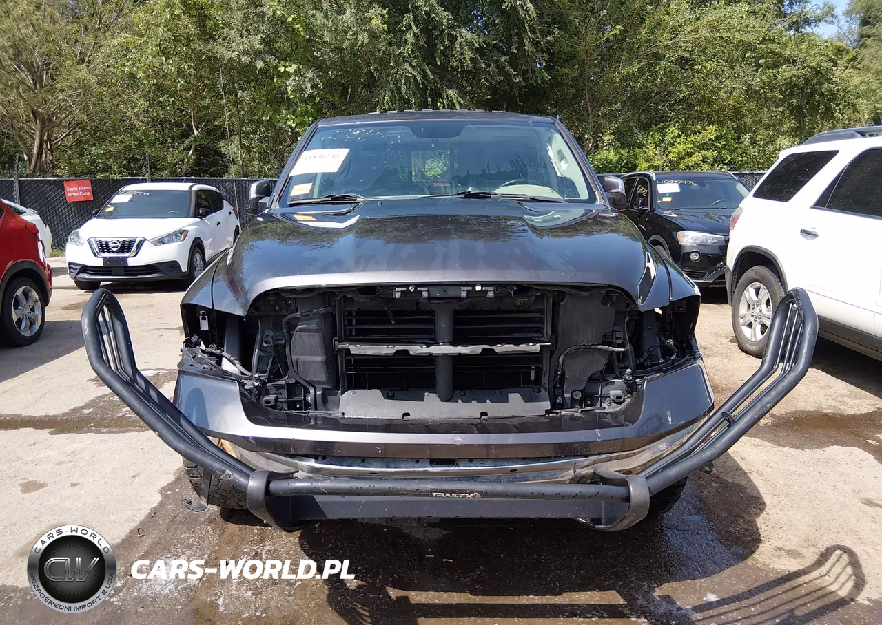 2018 Ram 1500 Laramie 4X4 5'7 Box VIN:1C6RR7NTXJS271802 - 13