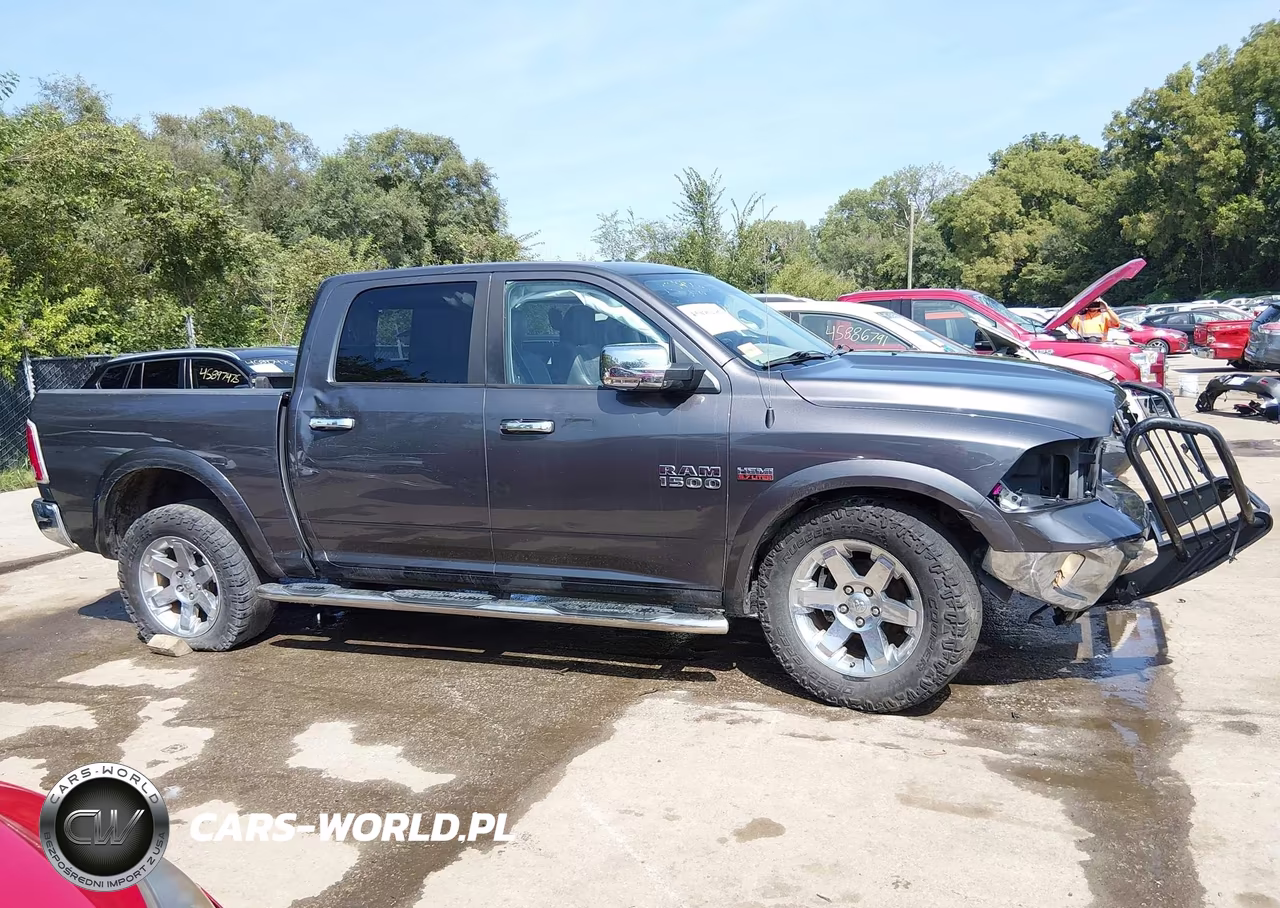 2018 Ram 1500 Laramie 4X4 5'7 Box VIN:1C6RR7NTXJS271802 - 14
