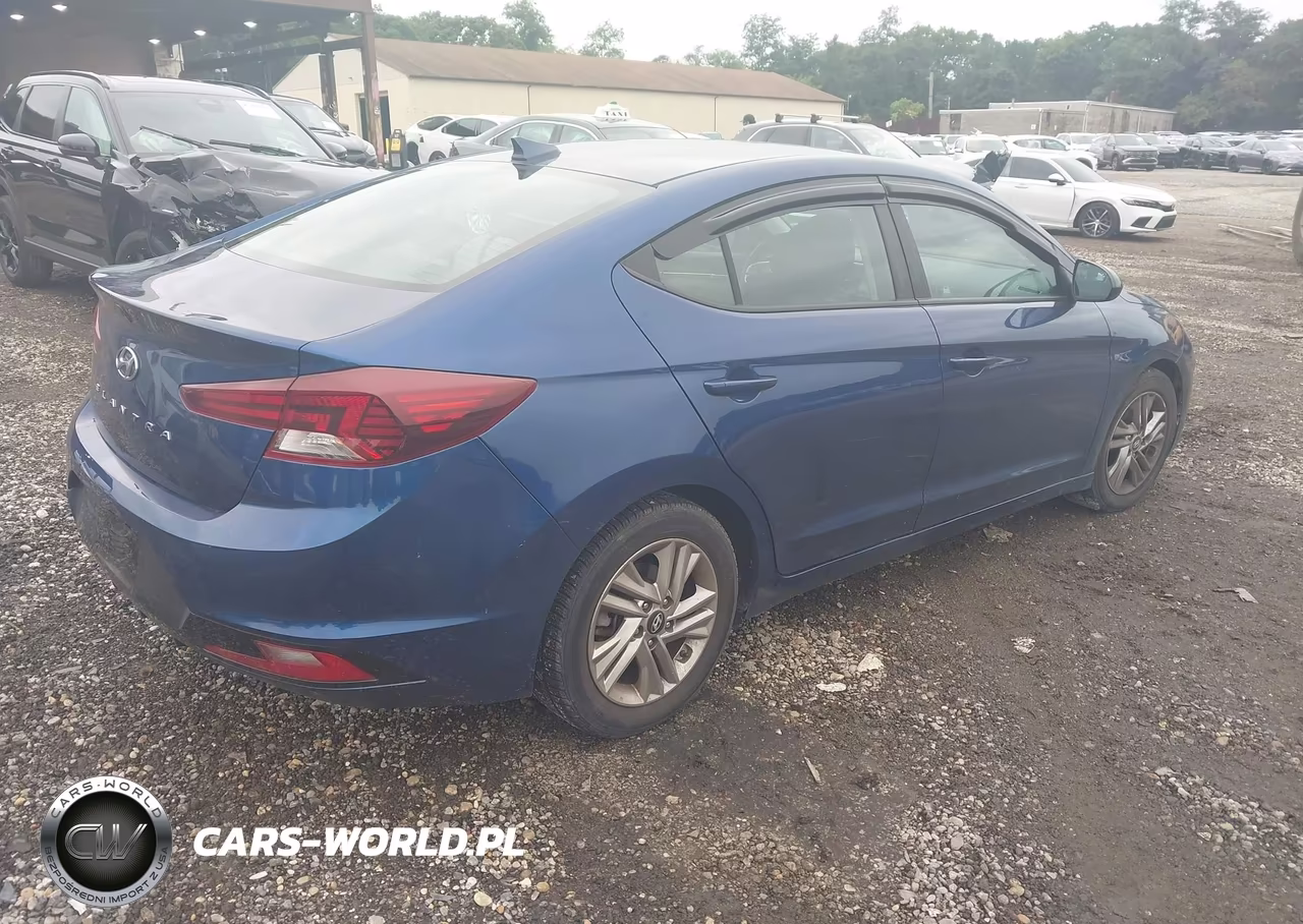 2019 Hyundai Elantra Sel VIN:5NPD84LF6KH434012 - 4