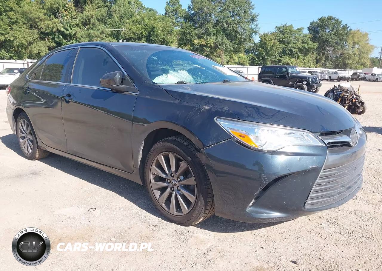2016 Toyota Camry Xle – zdjęcie 1 z 18