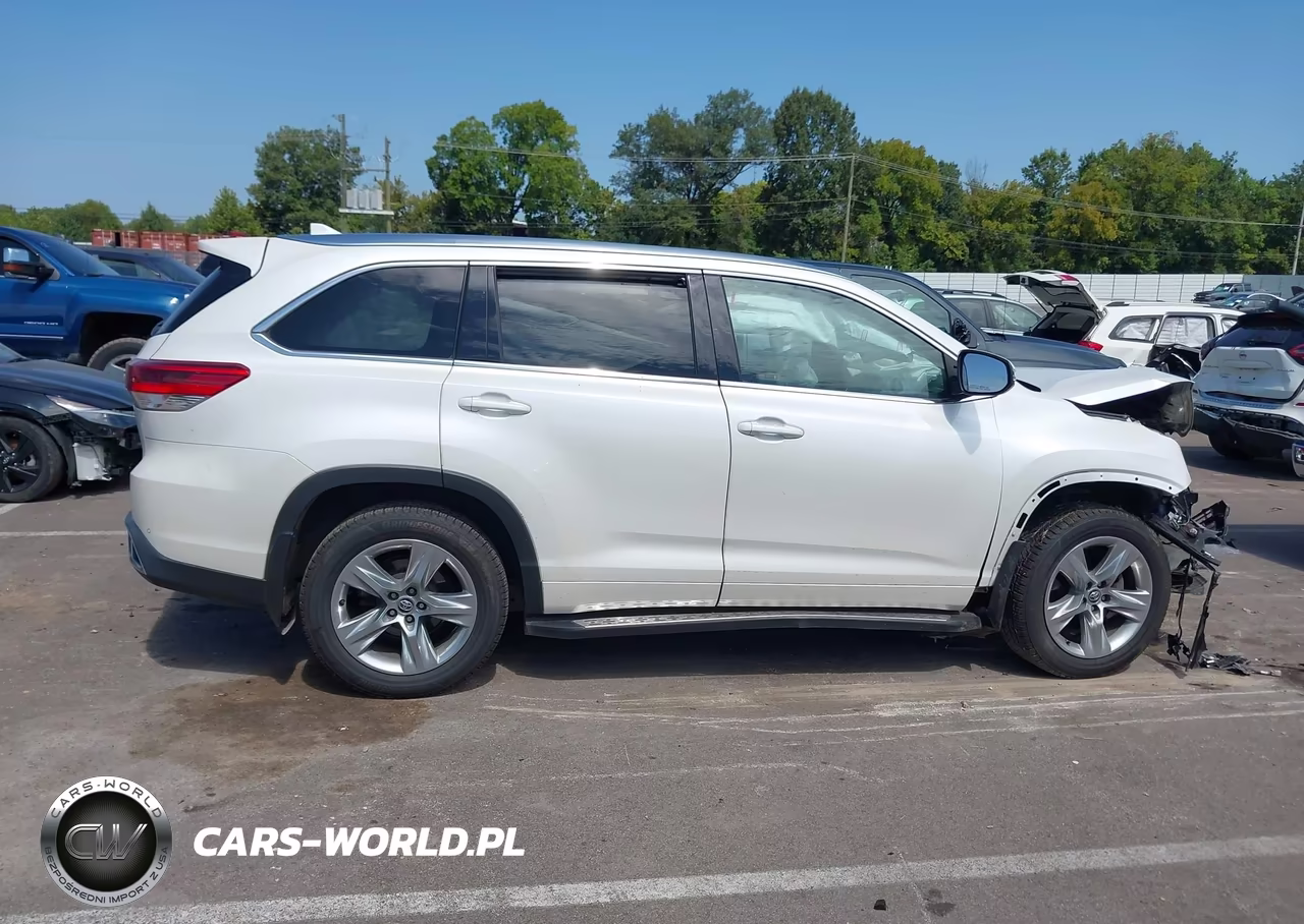 2018 Toyota Highlander Limited VIN:5TDYZRFH3JS250213 - 13