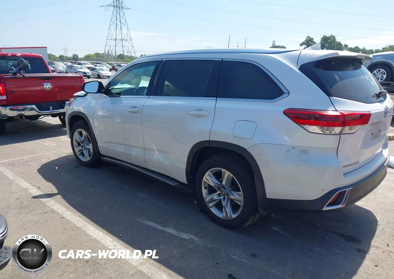 2018 Toyota Highlander Limited VIN:5TDYZRFH3JS250213 - 3