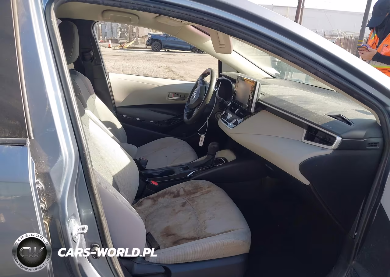 2020 Toyota Corolla Le VIN:JTDEPRAE6LJ109822 - 5