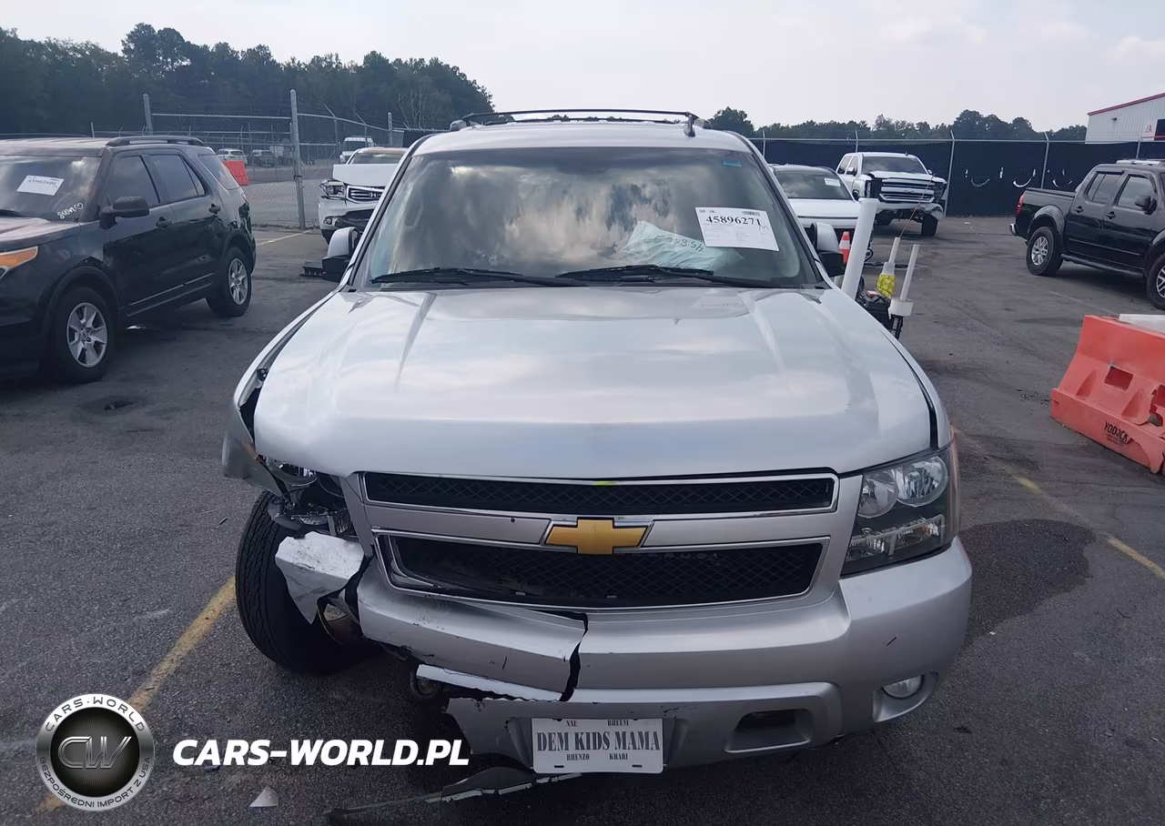 2013 Chevrolet Tahoe Lt VIN:1GNSKBE08DR129507 - 12