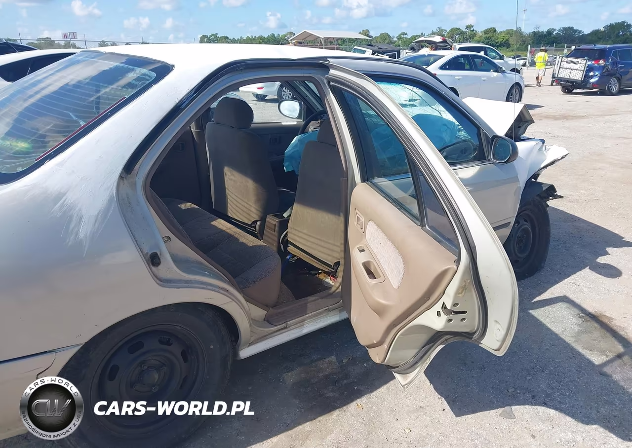 1998 Nissan Sentra Gxe-Xe VIN:3N1AB41D1WL058124 - 8