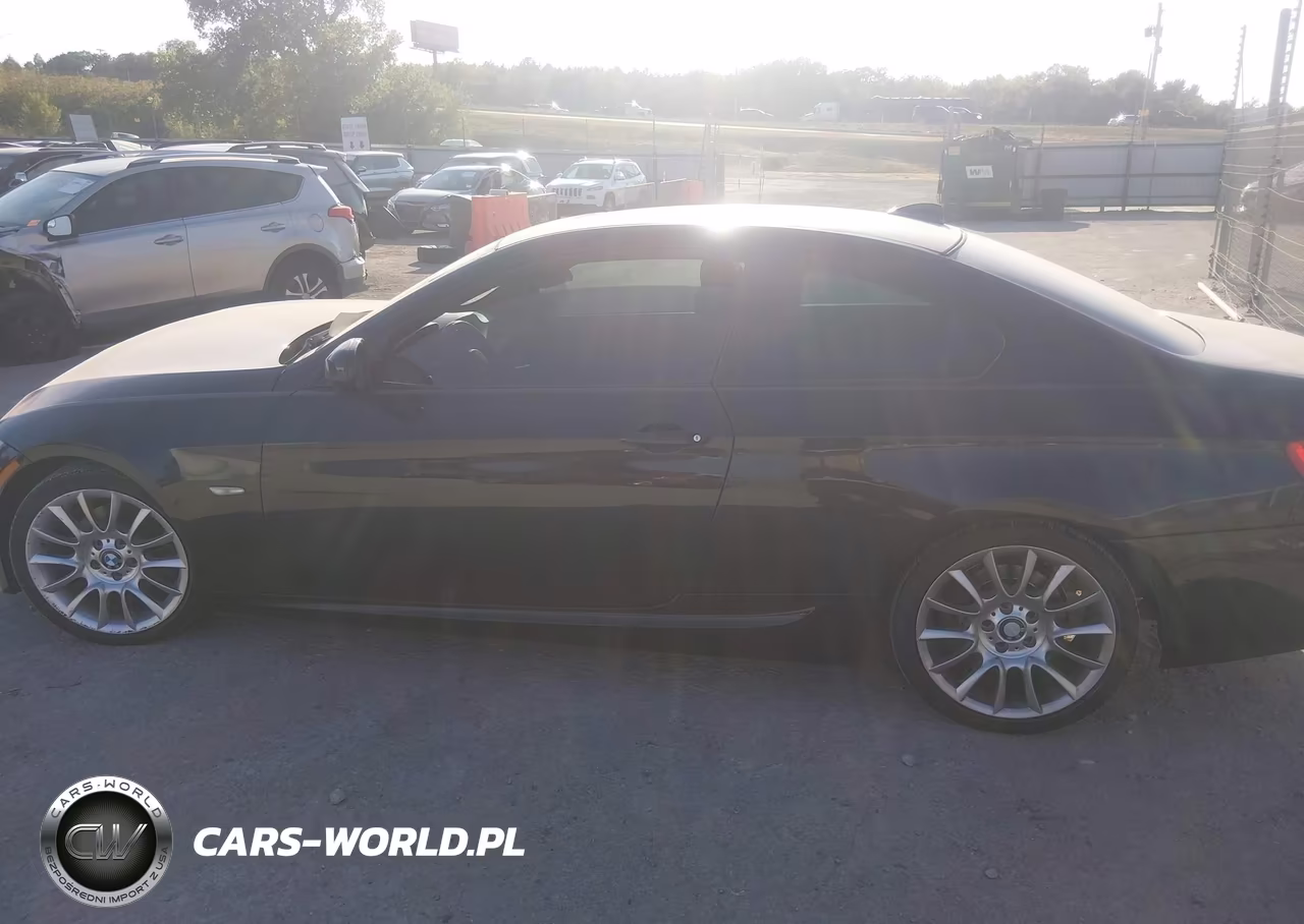 2011 BMW 328I VIN:WBAKE3C50BE558713 - 14