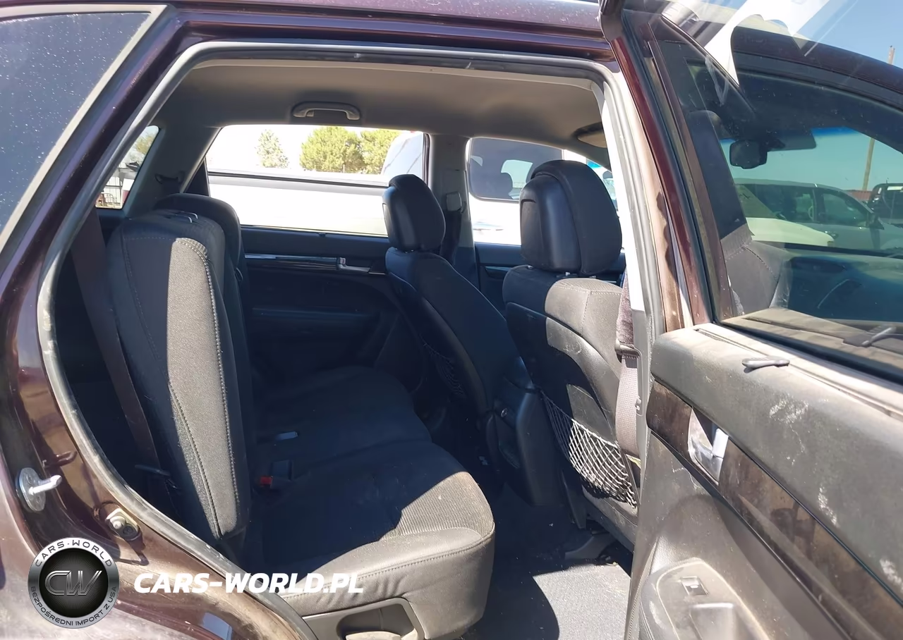 2014 Kia Sorento Lx VIN:5XYKTCA69EG438893 - 8