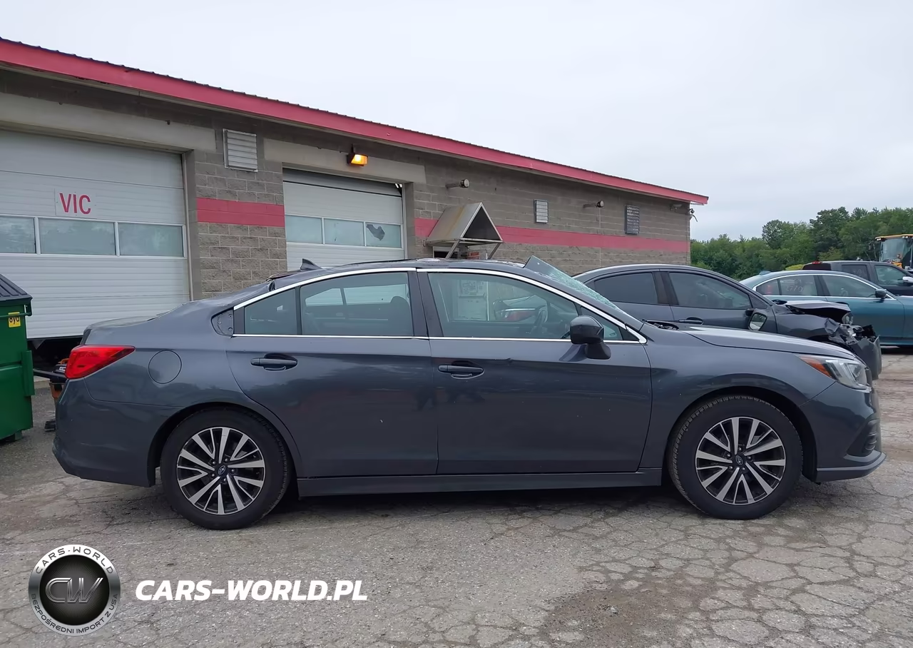 2018 Subaru Legacy 2.5I Premium VIN:4S3BNAC67J3017667 - 13
