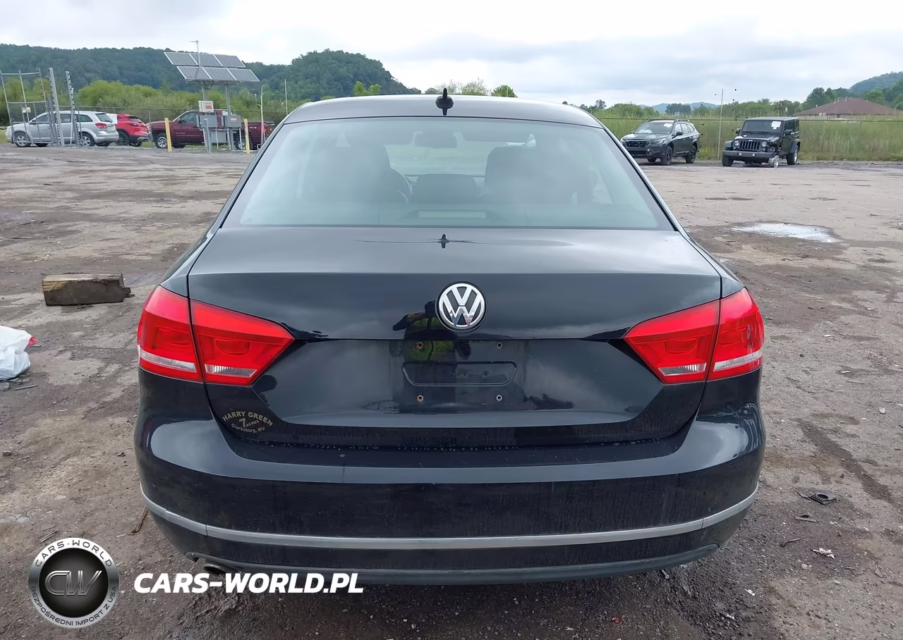2013 Volkswagen Passat 2.5L Sel Premium VIN:1VWCP7A31DC147083 - 16