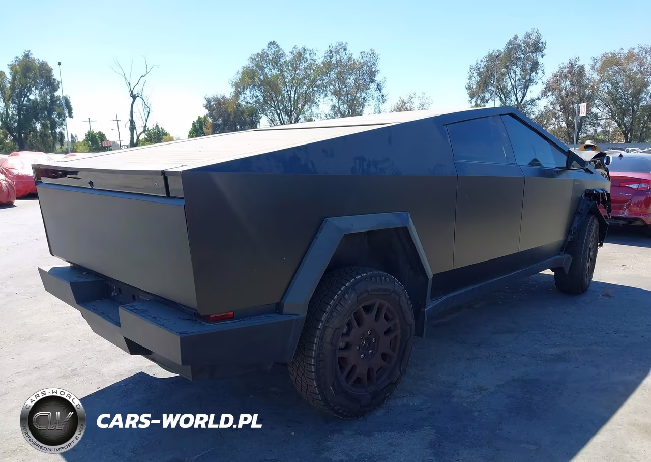 2024 Tesla Cybertruck All-Wheel Drive VIN:7G2CEHED4RA033309 - 4