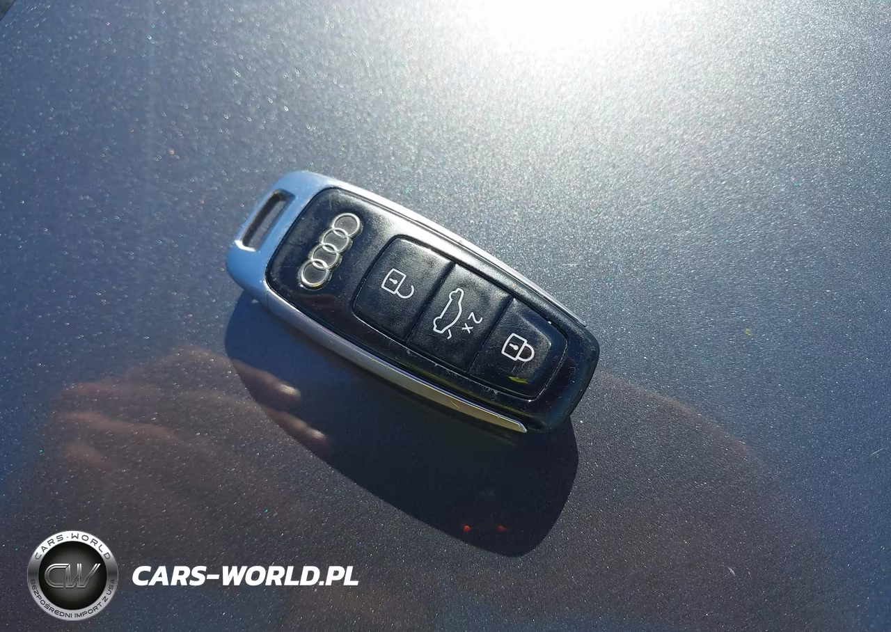 2019 Audi E-Tron Premium Plus VIN:WA1VAAGE1KB006529 - 11