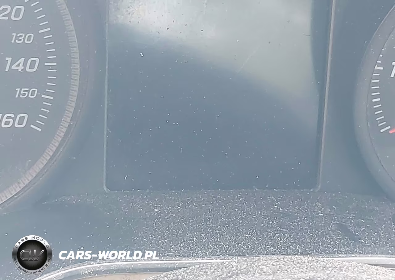 2018 Mercedes-Benz C 300 4Matic VIN:55SWF4KB2JU245611 - 15