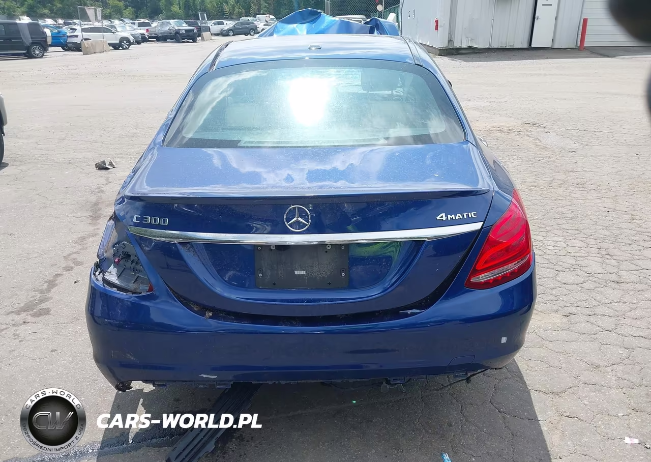 2018 Mercedes-Benz C 300 4Matic VIN:55SWF4KB2JU245611 - 16