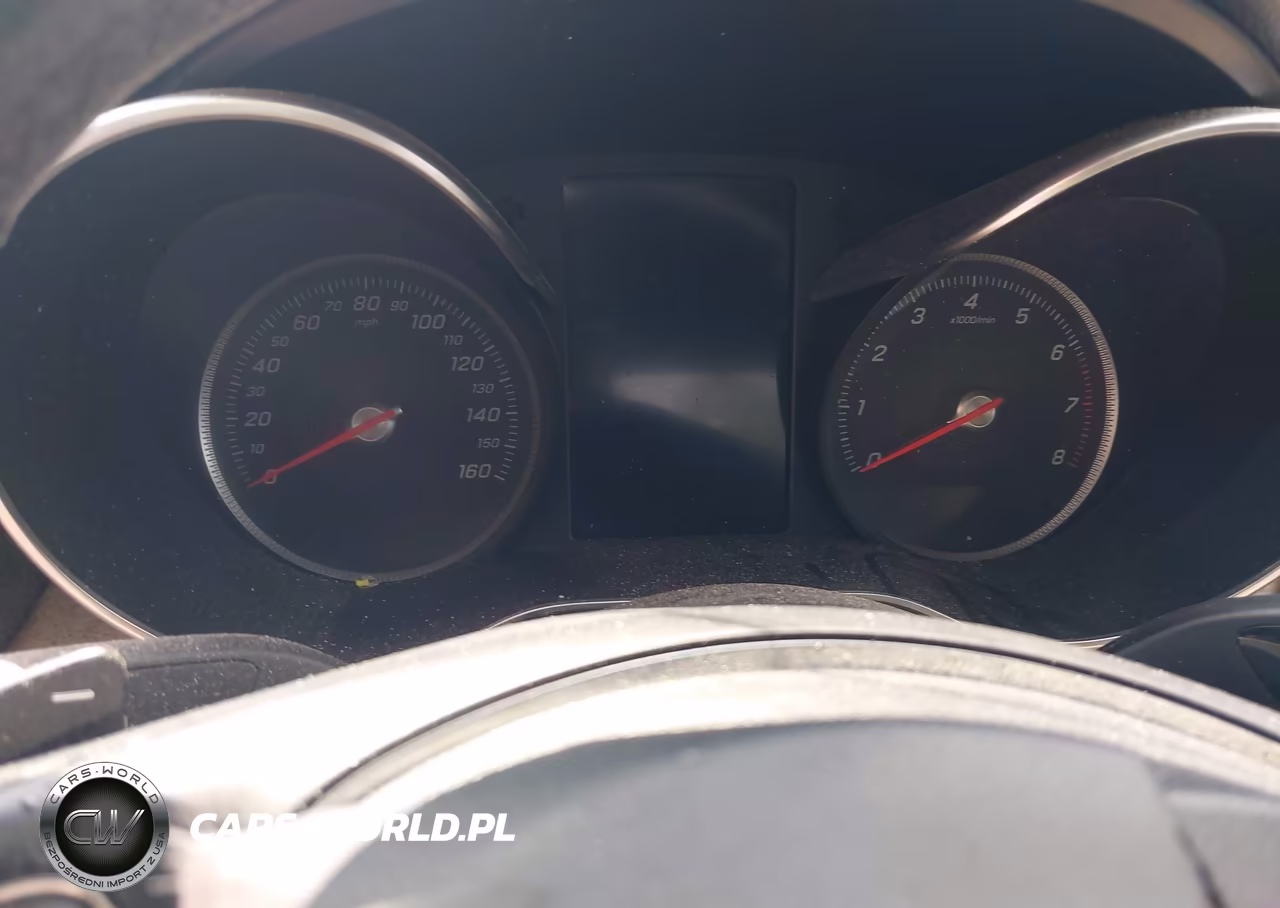 2018 Mercedes-Benz C 300 4Matic VIN:55SWF4KB2JU245611 - 7