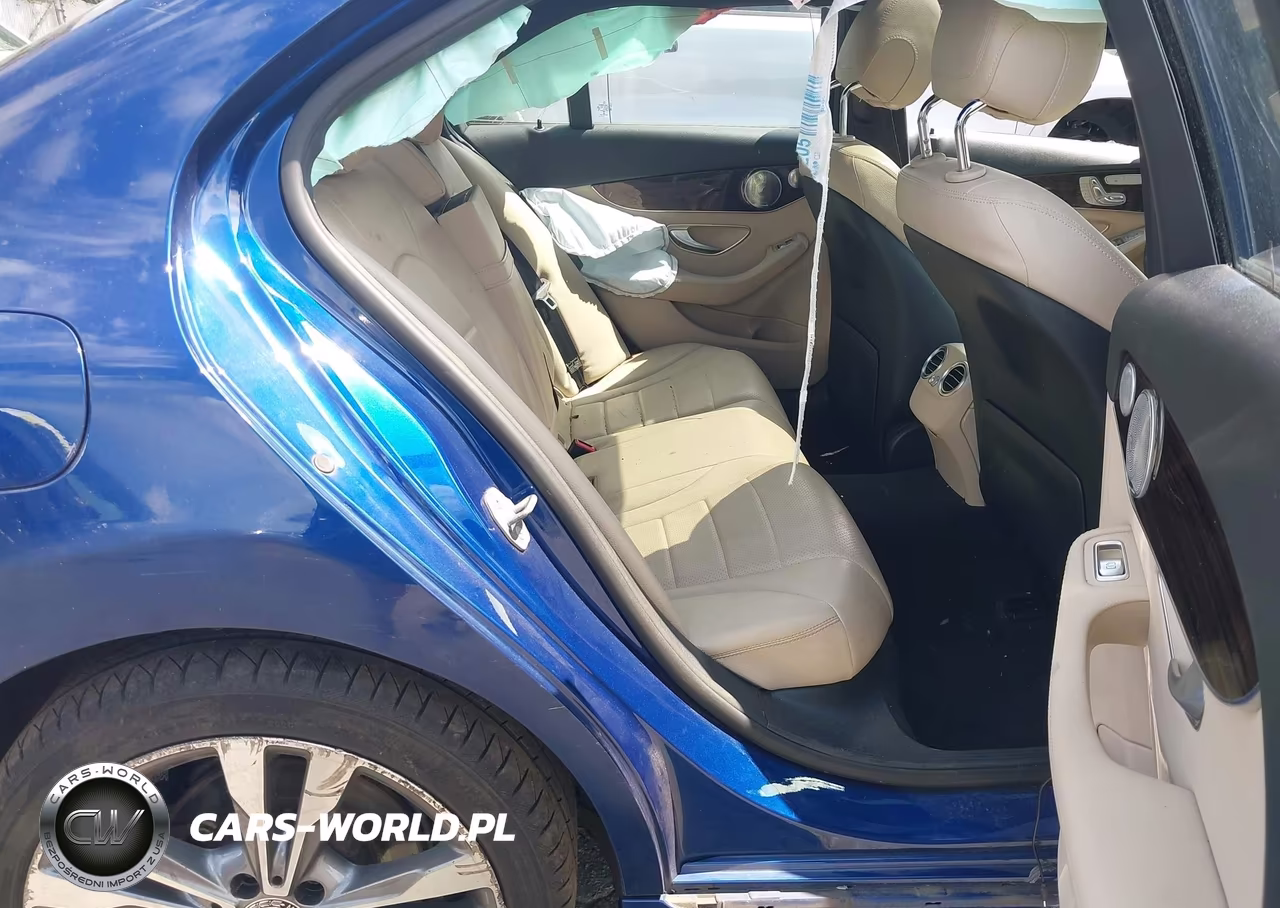 2018 Mercedes-Benz C 300 4Matic VIN:55SWF4KB2JU245611 - 8
