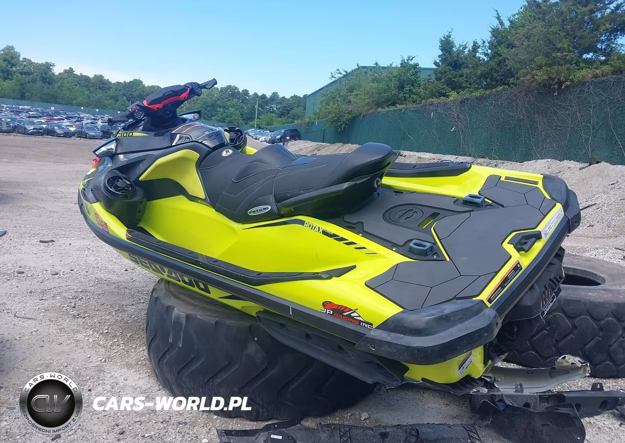 2018 Sea Doo Rxt-300 VIN:00000YDV12004C818 - 3
