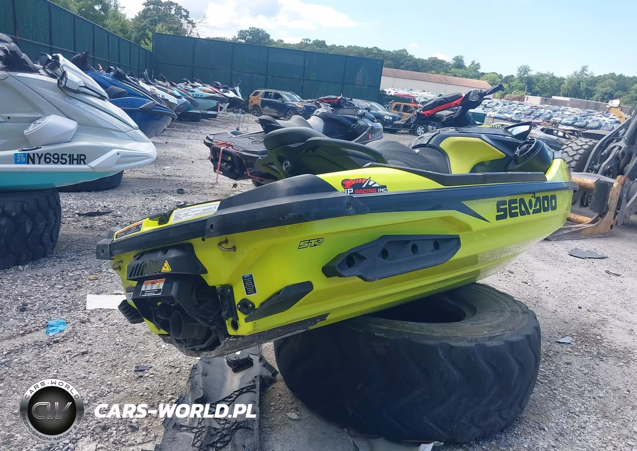2018 Sea Doo Rxt-300 VIN:00000YDV12004C818 - 4