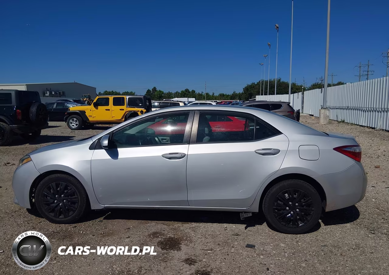 2014 Toyota Corolla Le VIN:2T1BURHEXEC150423 - 14