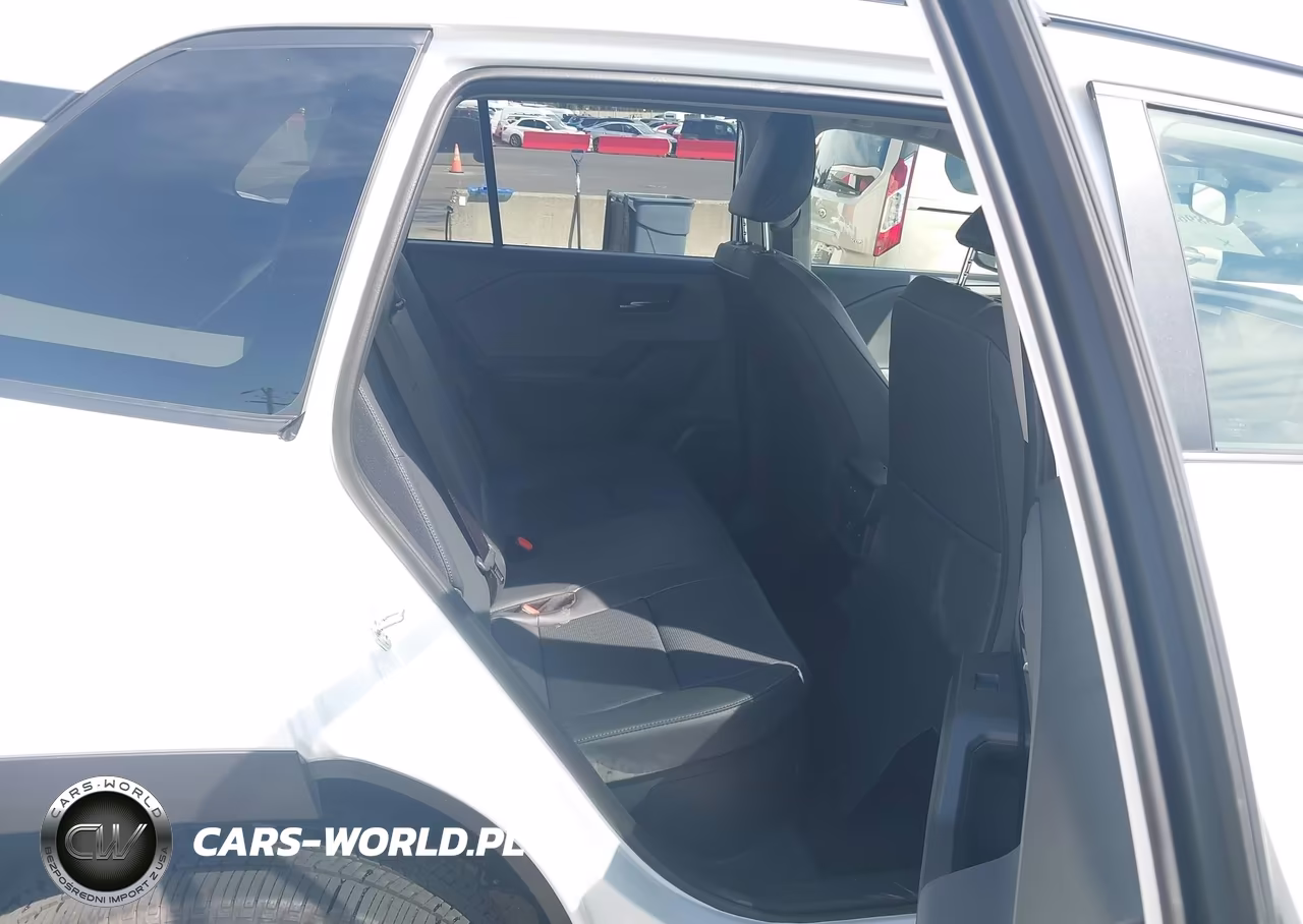 2026 Toyota Rav4 Xle Premium VIN:JTM6CRAV7TD319909 - 8