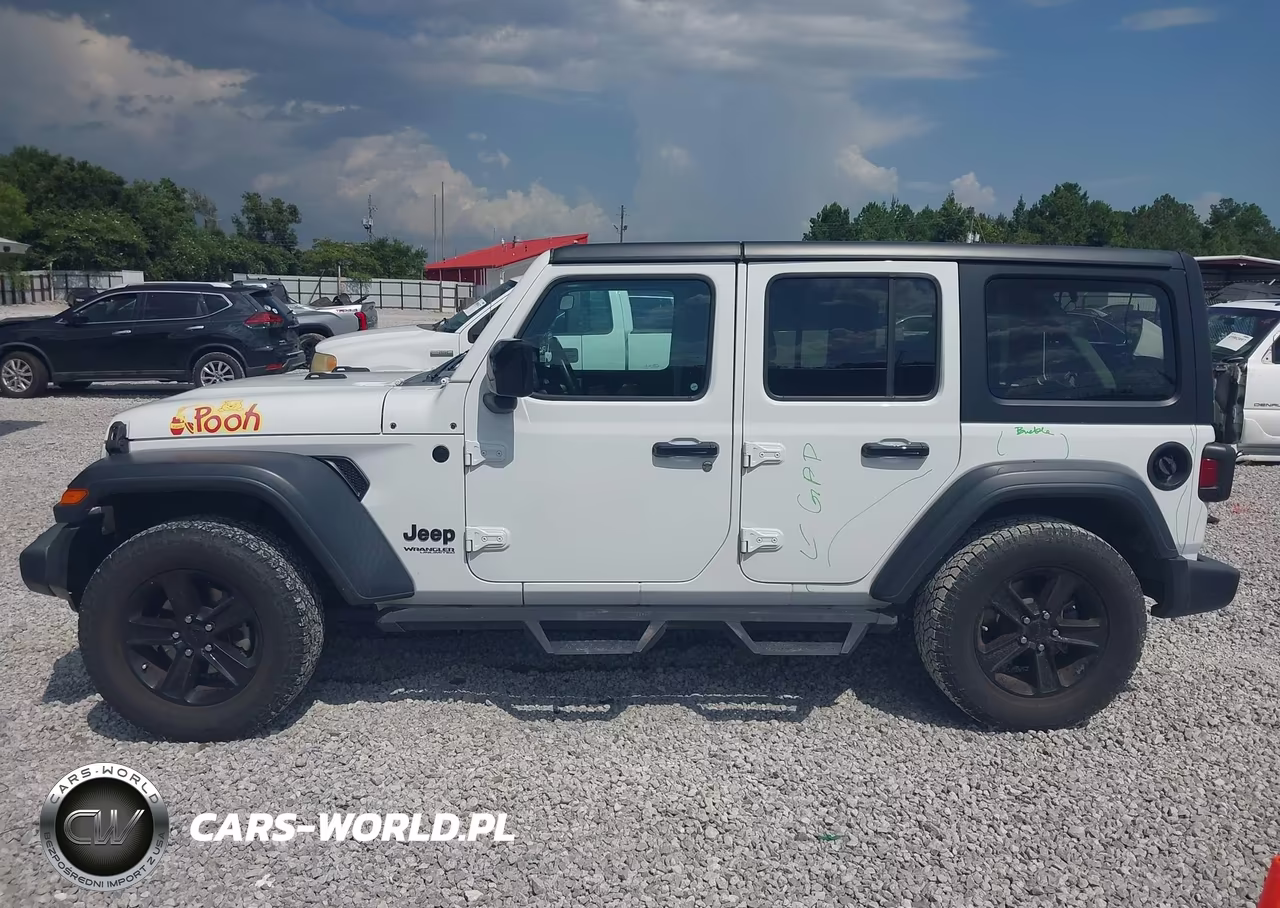 2020 Jeep Wrangler Unlimited Sport Altitude 4X4 VIN:1C4HJXDNXLW266819 - 14
