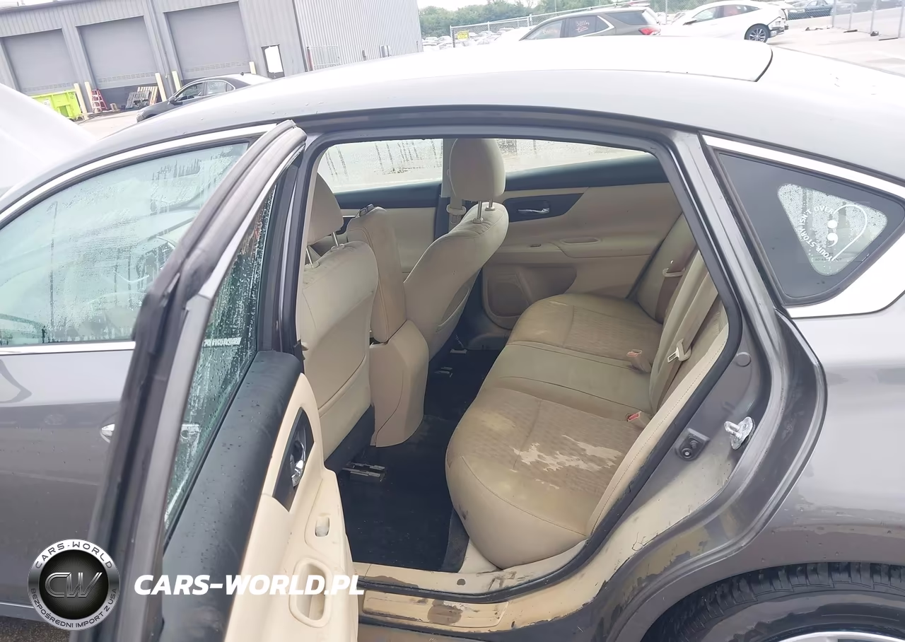 2016 Nissan Altima 2.5 S VIN:1N4AL3AP5GN391318 - 12