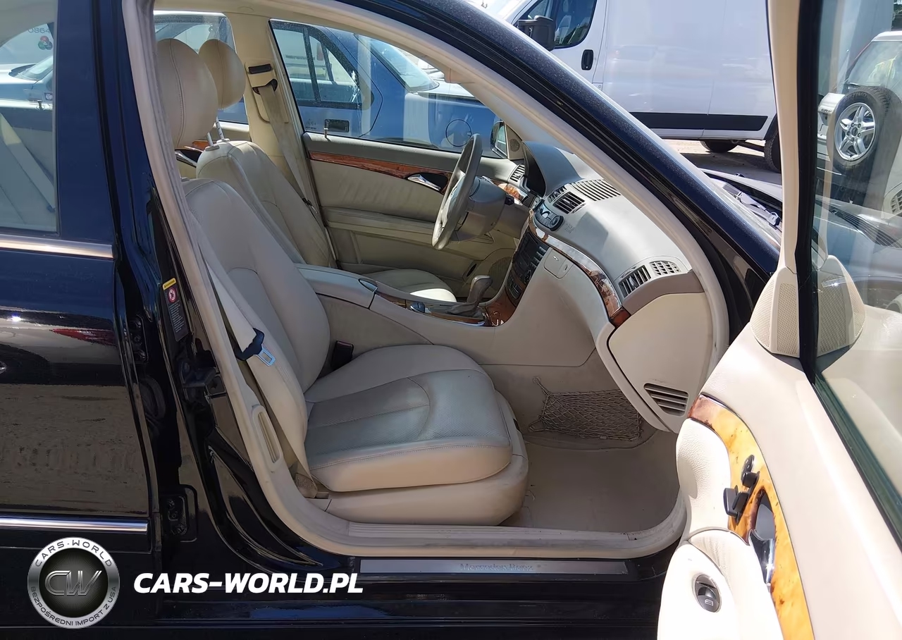 2003 Mercedes-Benz E 500 VIN:WDBUF70J83A142904 - 5