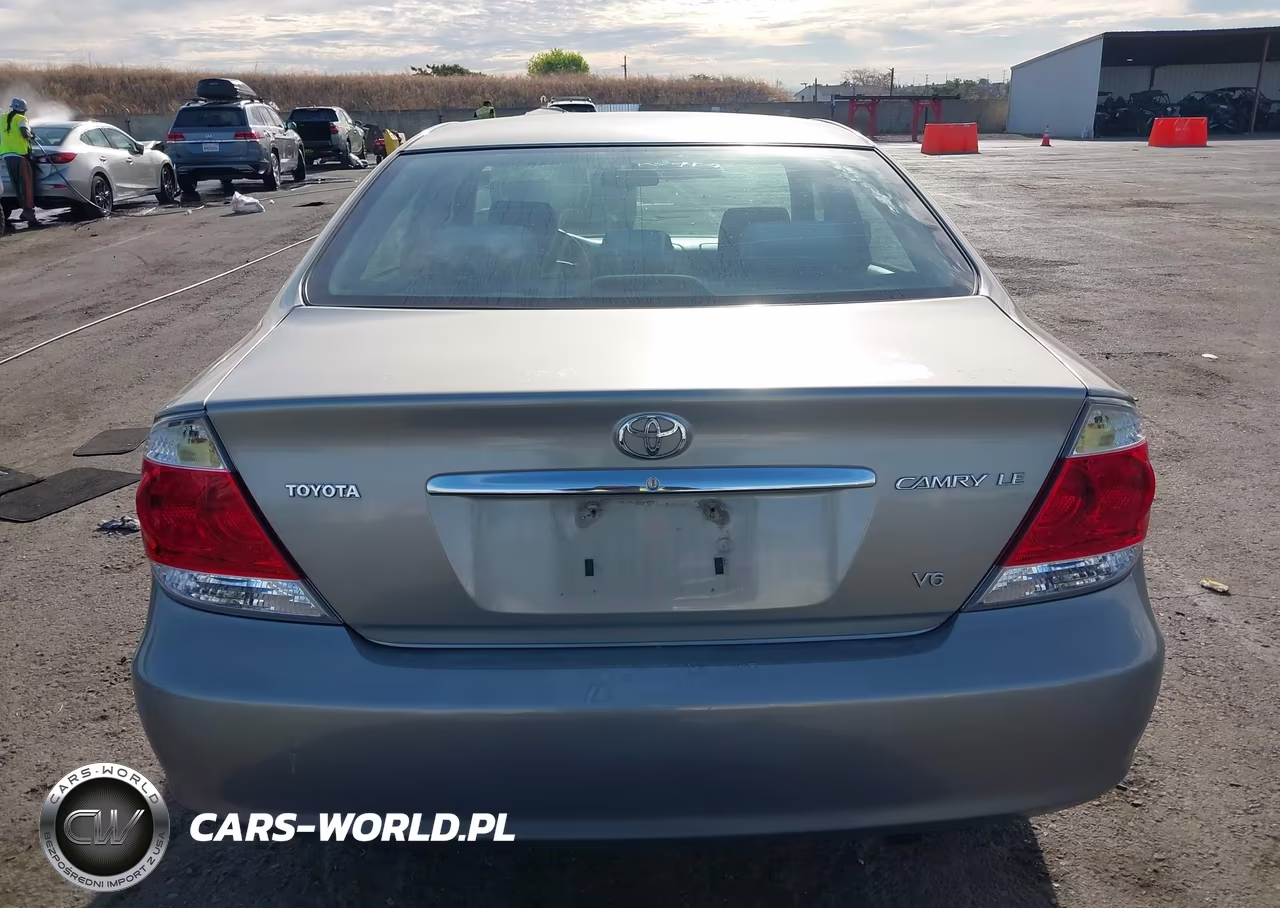 2006 Toyota Camry Le V6 VIN:4T1BF32K26U623348 - 16