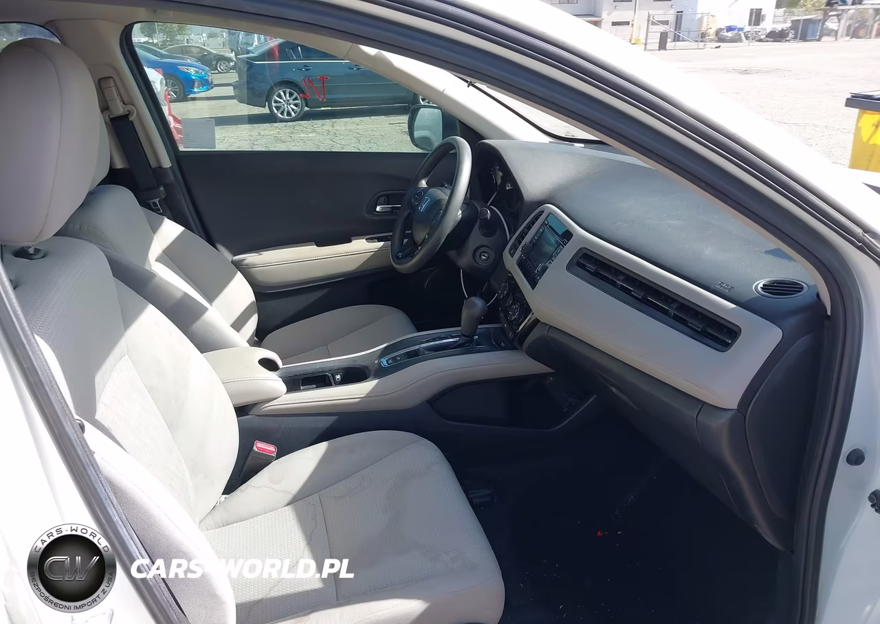2022 Honda Hr-V 2Wd Lx VIN:3CZRU5H31NM721725 - 5