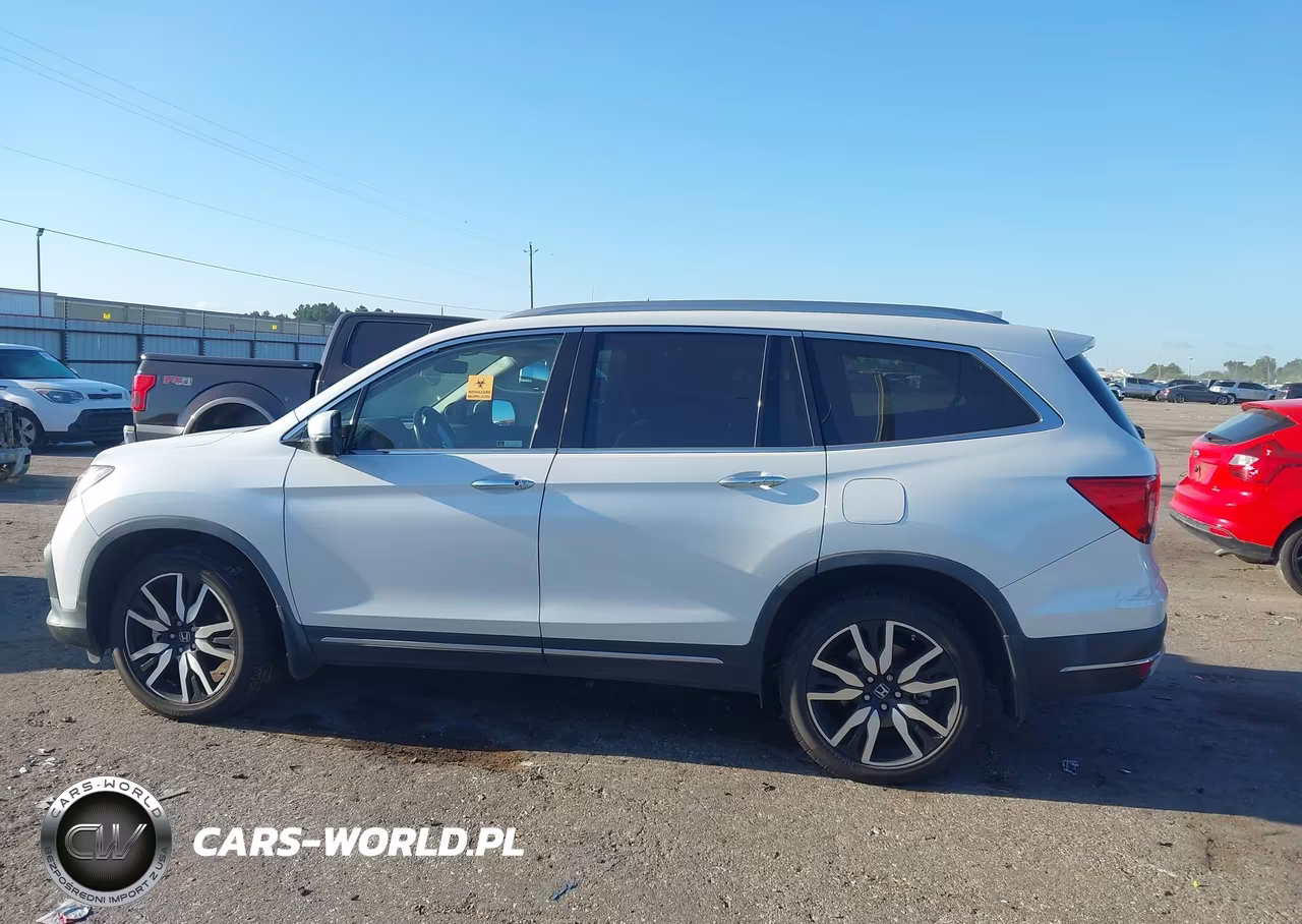 2022 Honda Pilot 2Wd Touring 8 Passenger VIN:5FNYF5H90NB015771 - 14