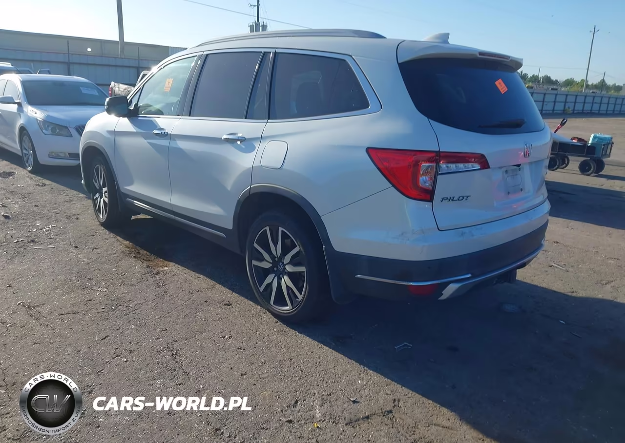 2022 Honda Pilot 2Wd Touring 8 Passenger VIN:5FNYF5H90NB015771 - 3