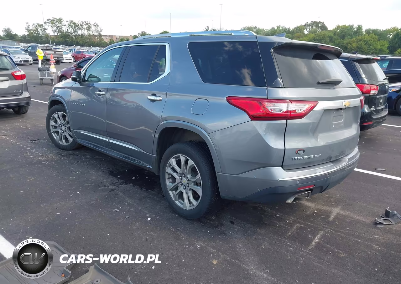 2018 Chevrolet Traverse Premier VIN:1GNEVJKW6JJ212032 - 3