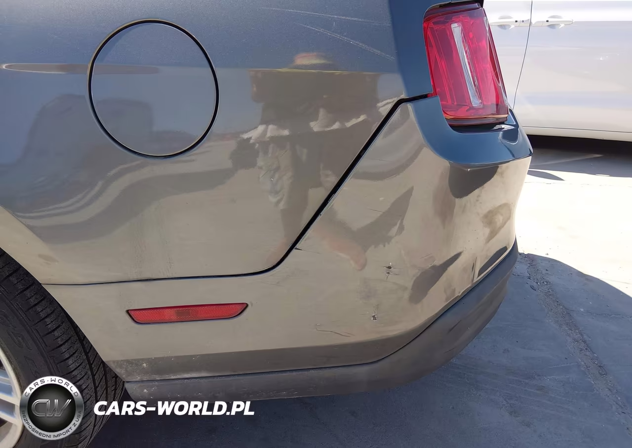 2010 Ford Mustang V6 VIN:1ZVBP8AN6A5164223 - 15